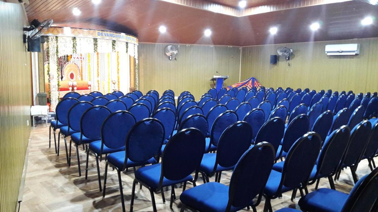 Devanganam Residency Hotel Guruvayur Bagian luar foto